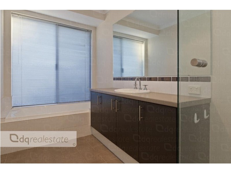 2 Spring Hill, Tapping WA 6065