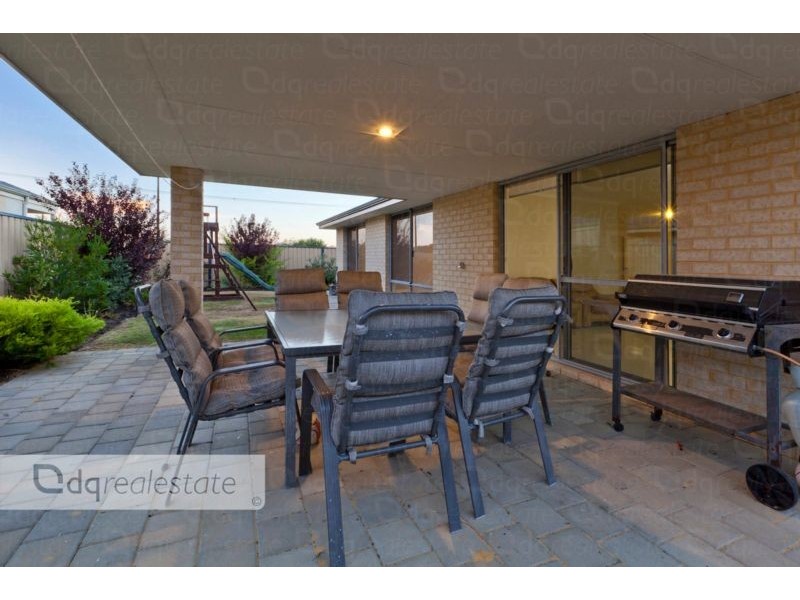 2 Spring Hill, Tapping WA 6065