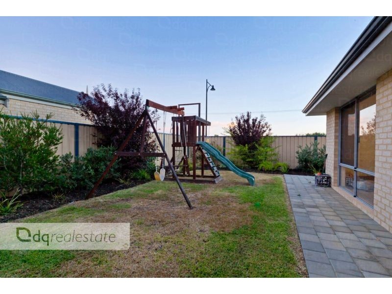 2 Spring Hill, Tapping WA 6065