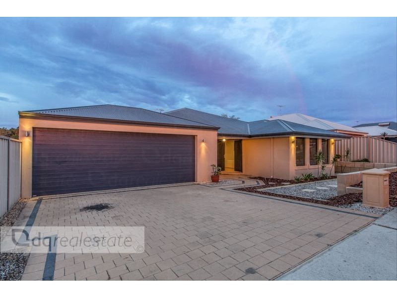 7 Capri Leone Way, Sinagra WA 6065