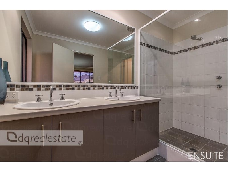 5 Naismith Road, Tapping WA 6065