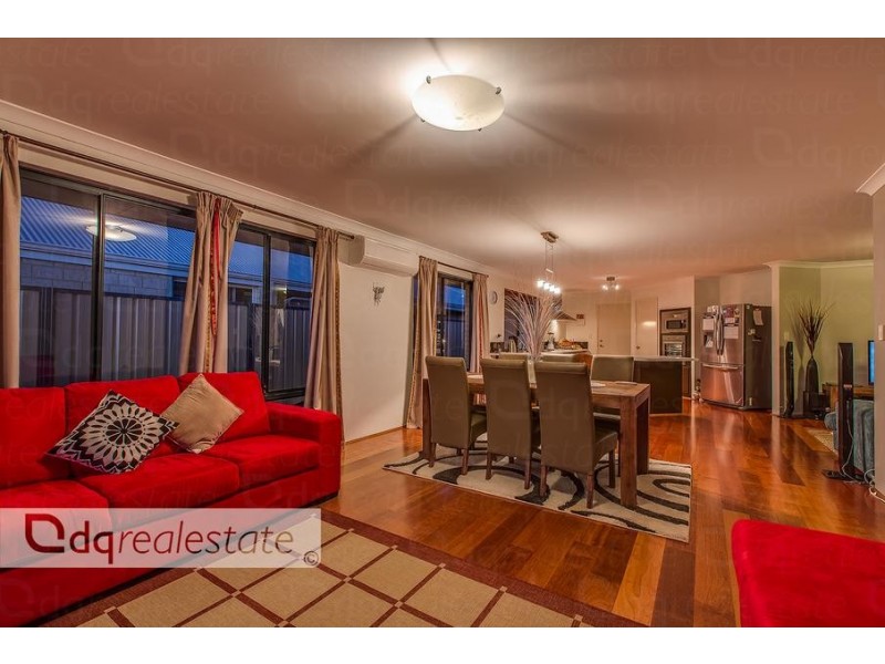 27 Spring Hill, Tapping WA 6065