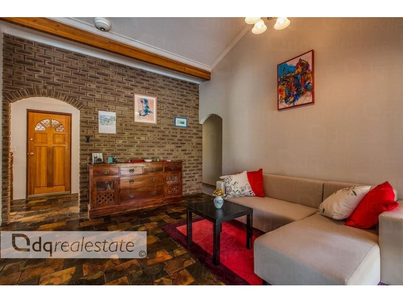 4 Treetop Avenue, Edgewater WA 6027