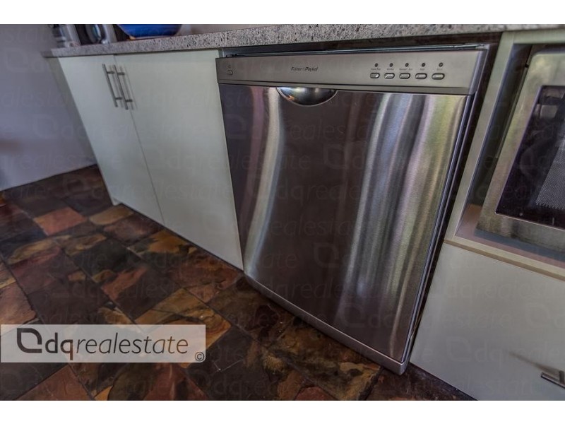 4 Treetop Avenue, Edgewater WA 6027