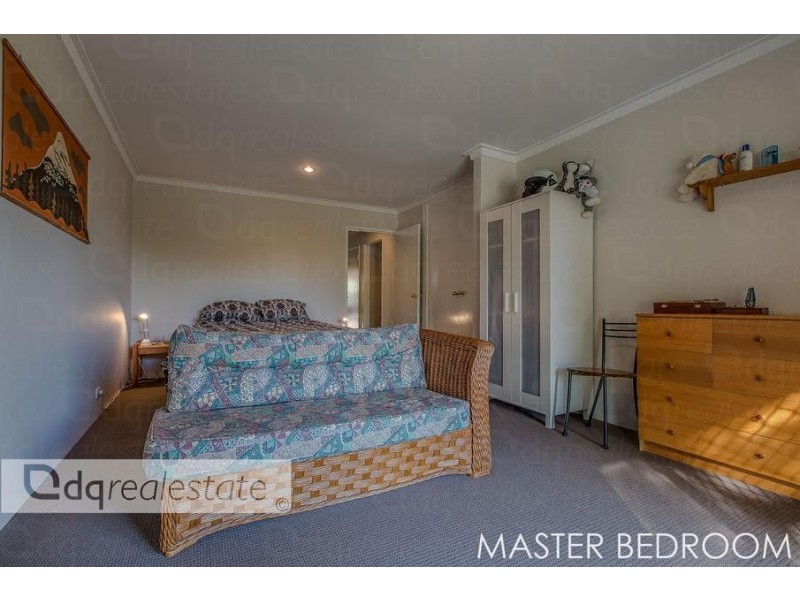 4 Treetop Avenue, Edgewater WA 6027