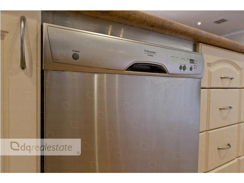 16 Sandilands Circuit, Tapping WA 6065