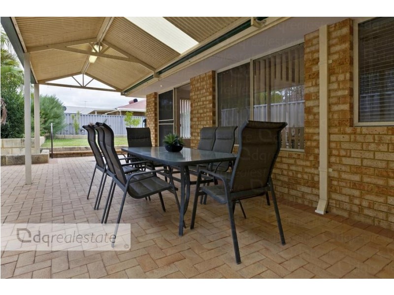 16 Sandilands Circuit, Tapping WA 6065