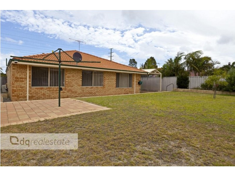 16 Sandilands Circuit, Tapping WA 6065