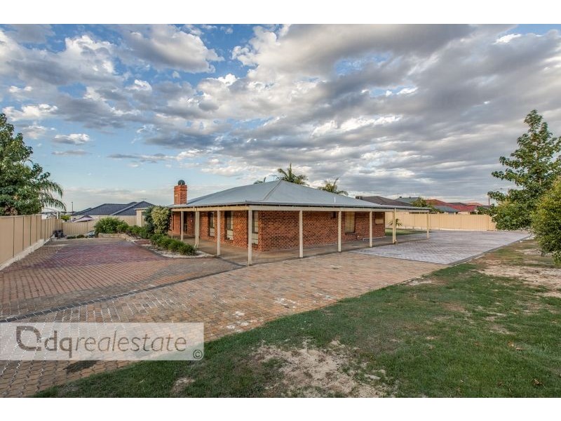 7 Tantallon Bend, Darch WA 6065