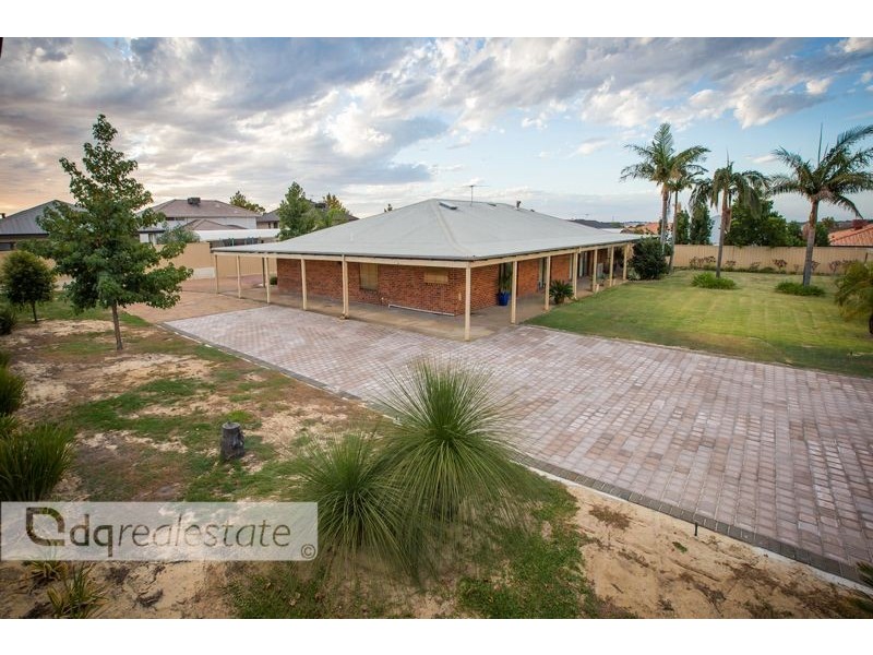 7 Tantallon Bend, Darch WA 6065