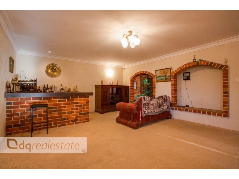 7 Tantallon Bend, Darch WA 6065