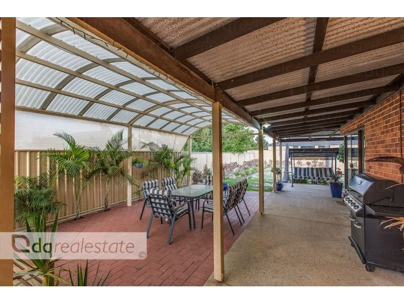 7 Tantallon Bend, Darch WA 6065