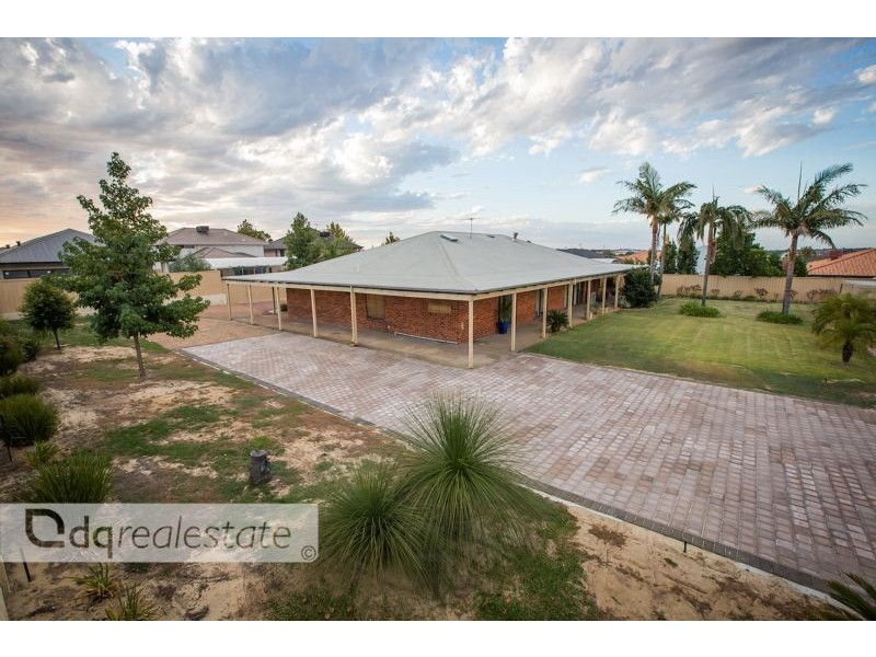 7 Tantallon Bend, Darch WA 6065