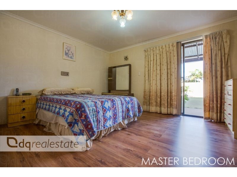 7 Tantallon Bend, Darch WA 6065