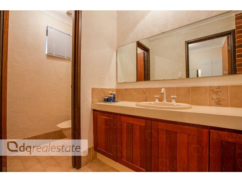 7 Tantallon Bend, Darch WA 6065