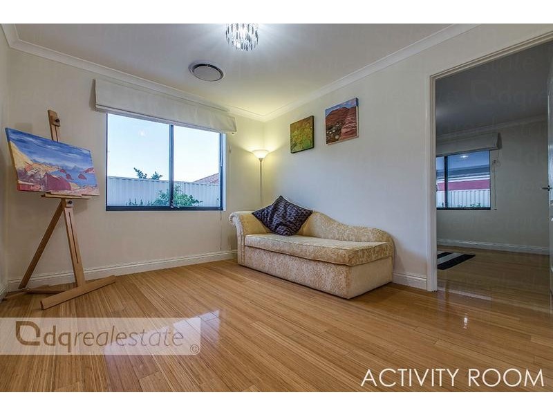 20 Bramley Loop, Madeley WA 6065