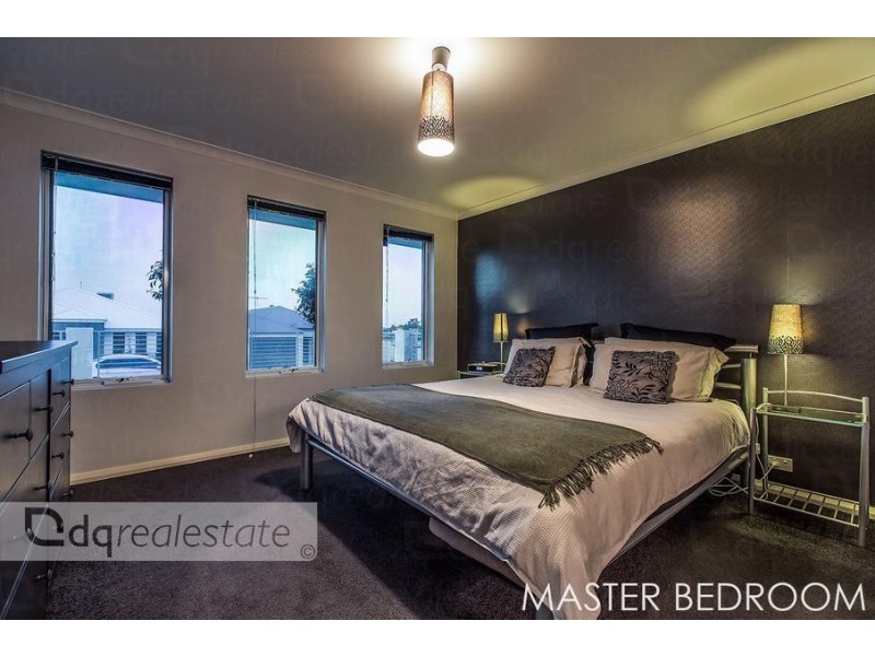 76 Appleby Dr, Darch WA 6065