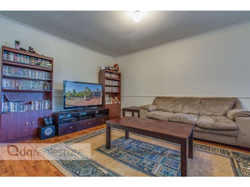 16 Lupin Court, Hocking WA 6065