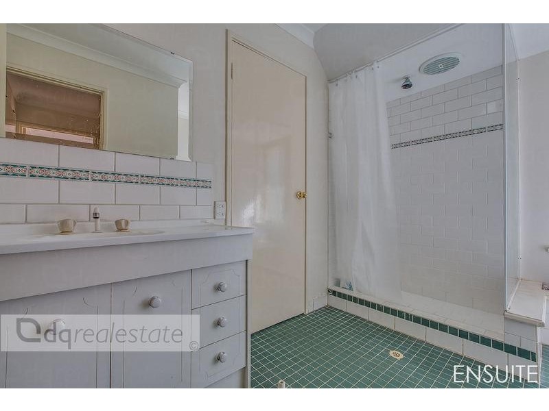 16 Lupin Court, Hocking WA 6065