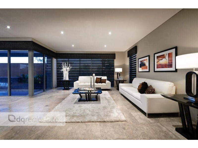 8 Nidjalla Loop, Swanbourne WA 6010