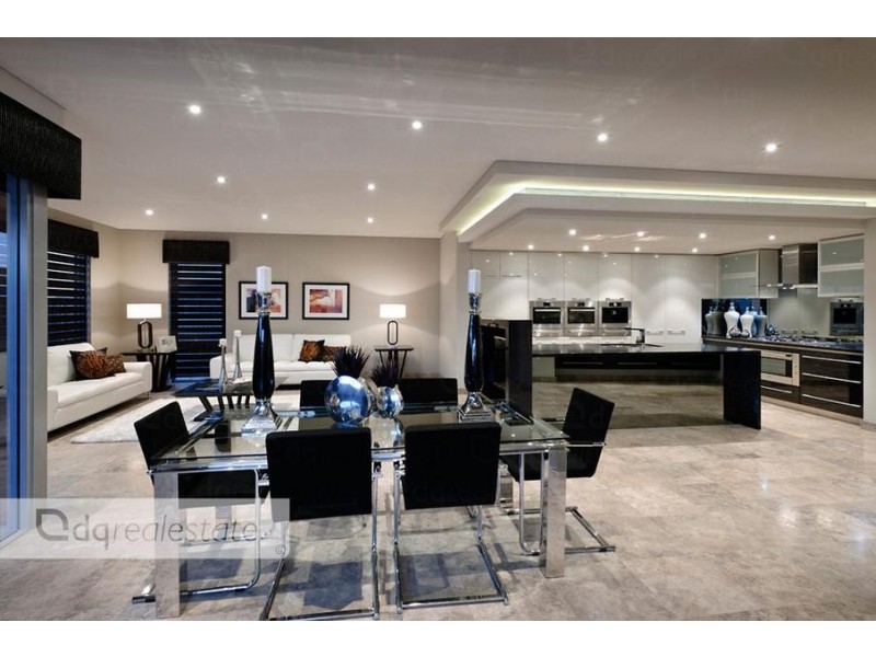 8 Nidjalla Loop, Swanbourne WA 6010