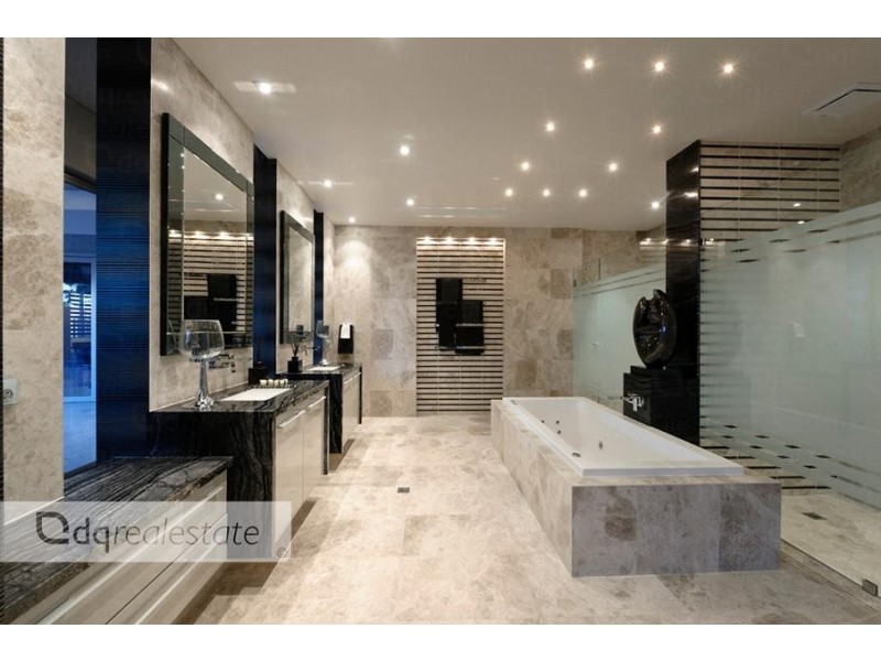 8 Nidjalla Loop, Swanbourne WA 6010