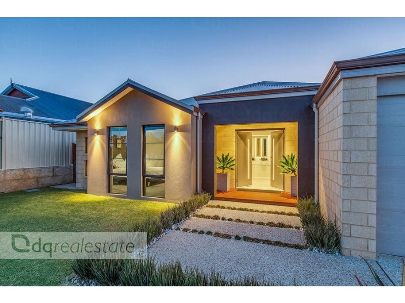 7 Durand Way, Tapping WA 6065