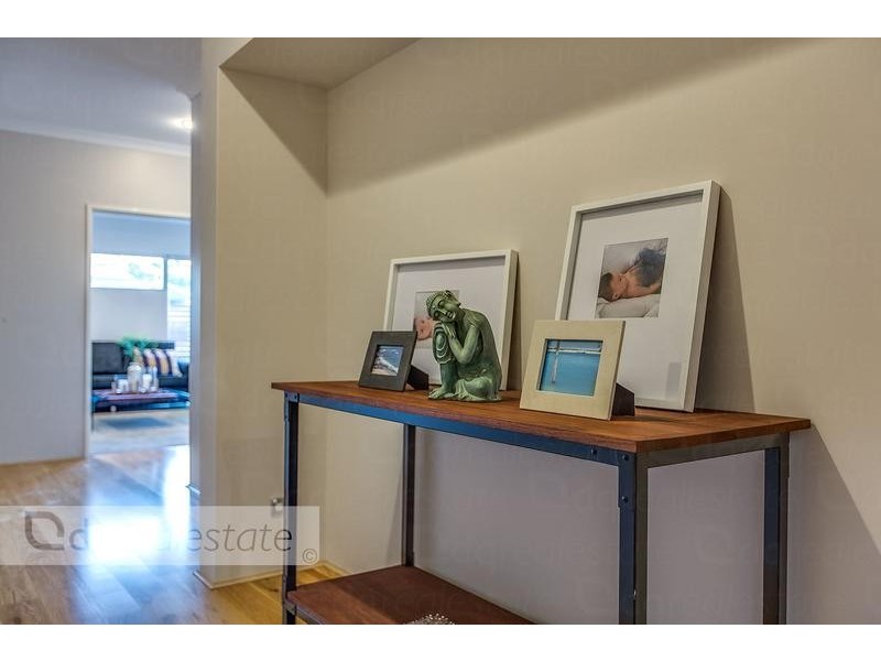 69 Cook Avenue, Hillarys WA 6025