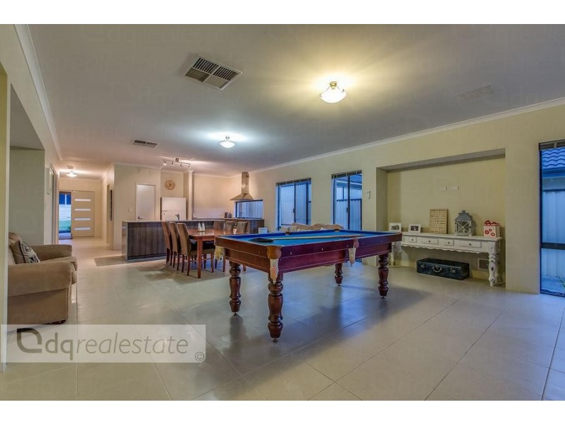 67 Appleby Drive, Darch WA 6065