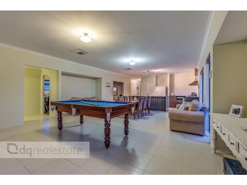 67 Appleby Drive, Darch WA 6065