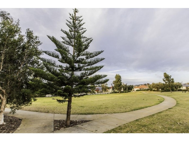 43 Hennessy Drive, Ashby WA 6065