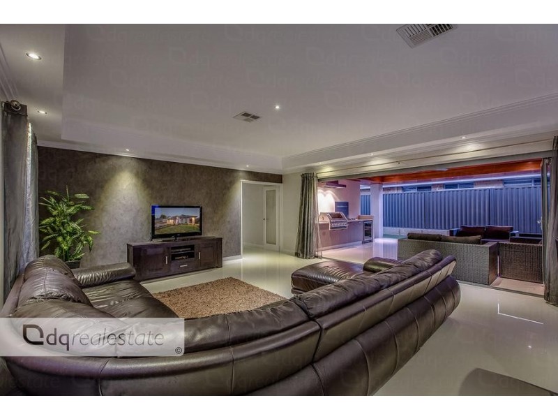 11 Butchart Turn, Landsdale WA 6065
