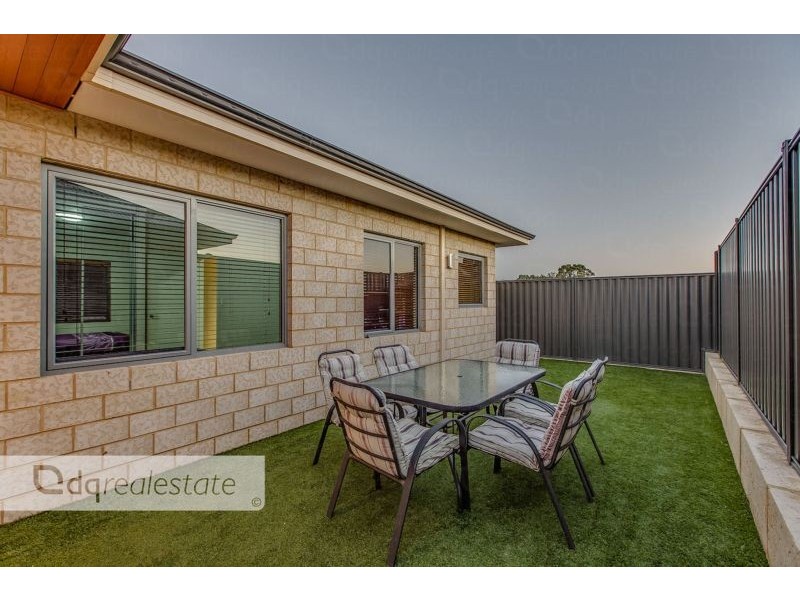 11 Butchart Turn, Landsdale WA 6065