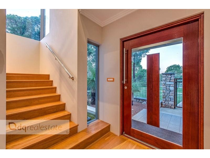 13 Pinnata Mews, Churchlands WA 6018