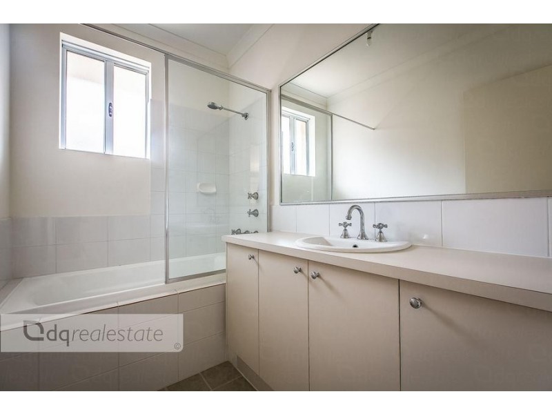 4/40 Kemp Street, Pearsall WA 6065