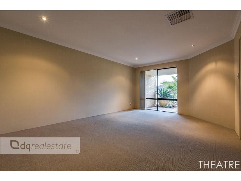 67 Crosthwait Circle, Tapping WA 6065