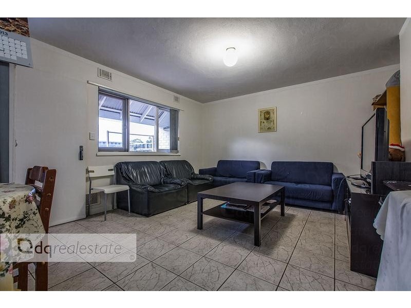 7/3 Derrington Crescent, Balga WA 6061