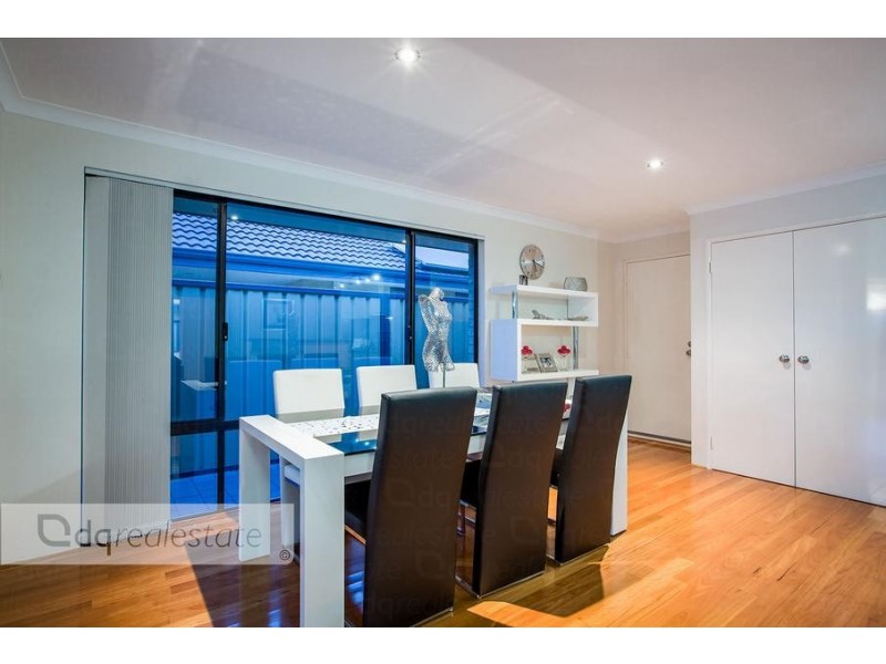 10 Crimson Way, Tapping WA 6065