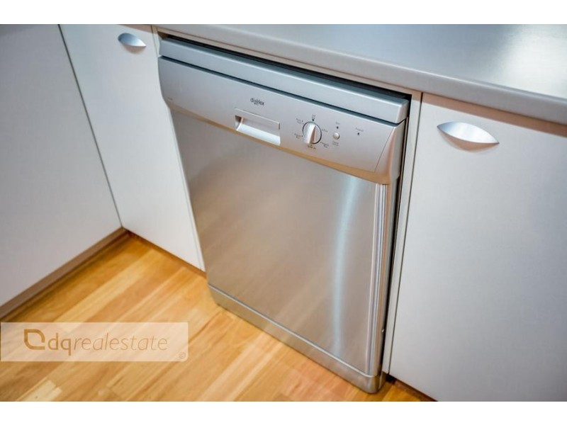 10 Crimson Way, Tapping WA 6065