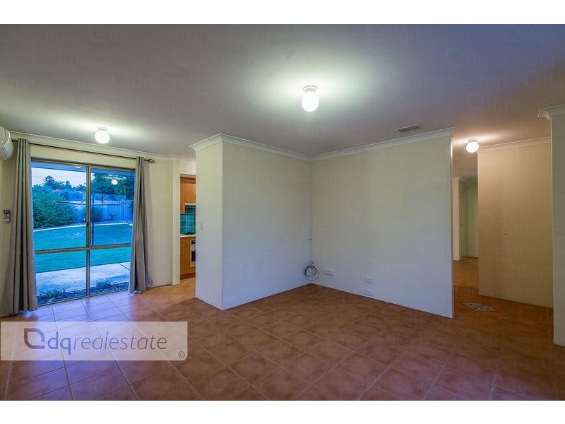 1 Dawn Place, Beldon WA 6027
