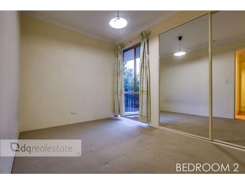 1 Dawn Place, Beldon WA 6027