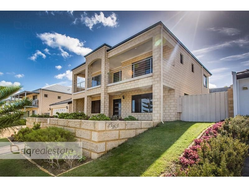 8 Seaham Way, Mindarie WA 6030