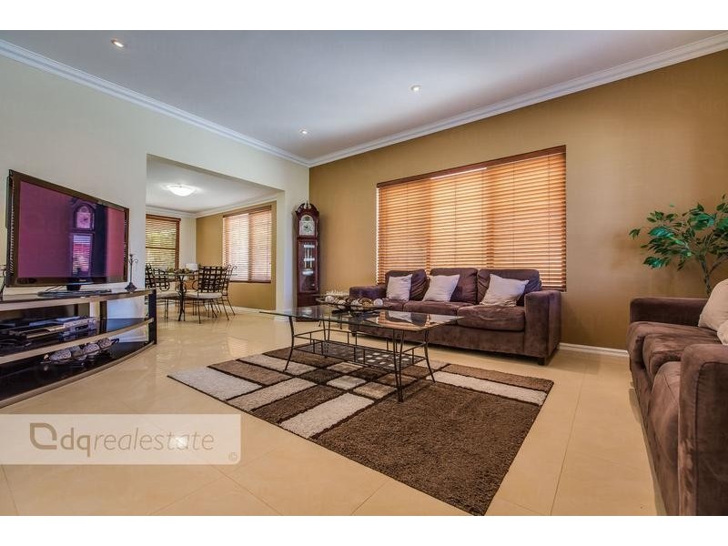 8 Seaham Way, Mindarie WA 6030
