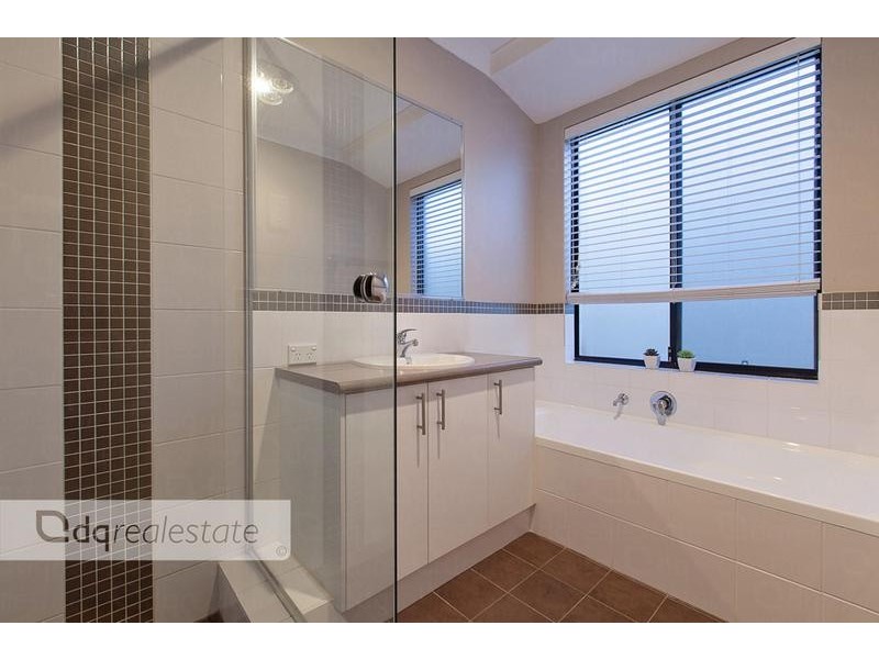 34 Da Vinci Drive, Tapping WA 6065