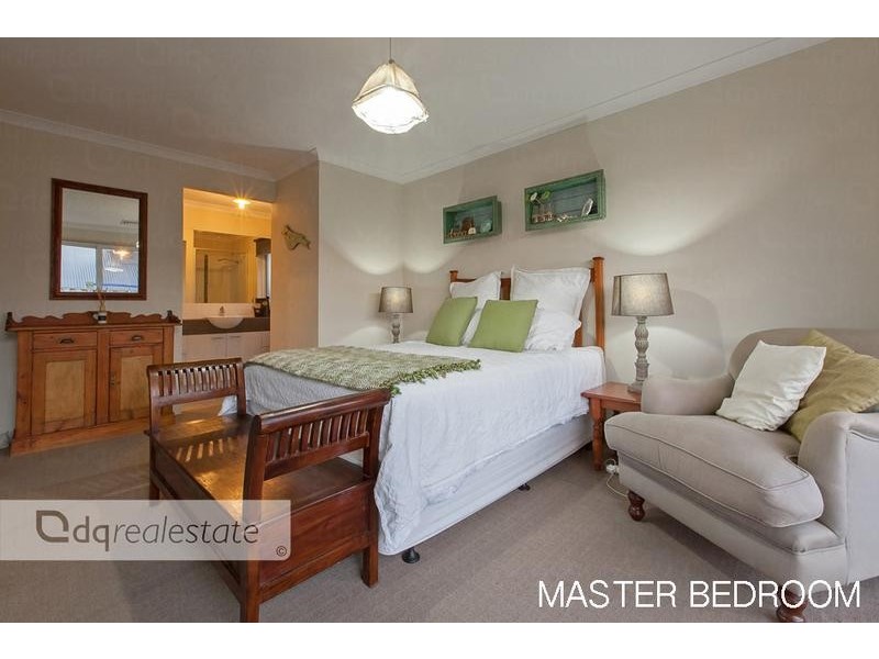 3 Cozens Road, Tapping WA 6065