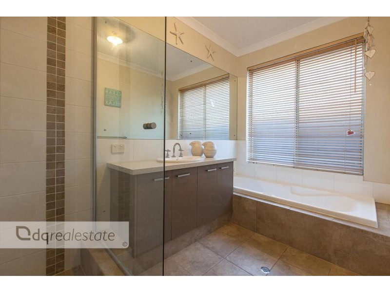 3 Cozens Road, Tapping WA 6065