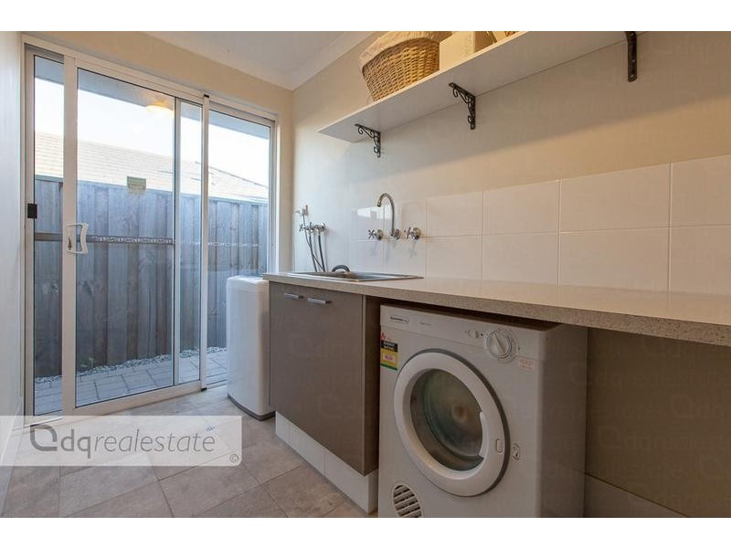 3 Cozens Road, Tapping WA 6065