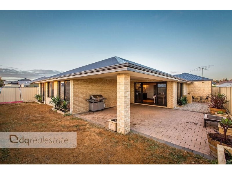 11 Carothers Meander, Tapping WA 6065