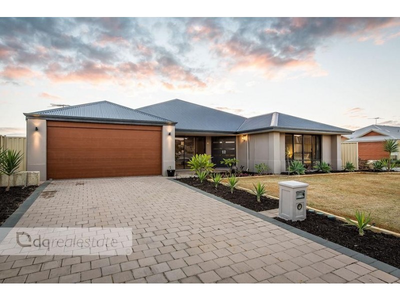 11 Carothers Meander, Tapping WA 6065