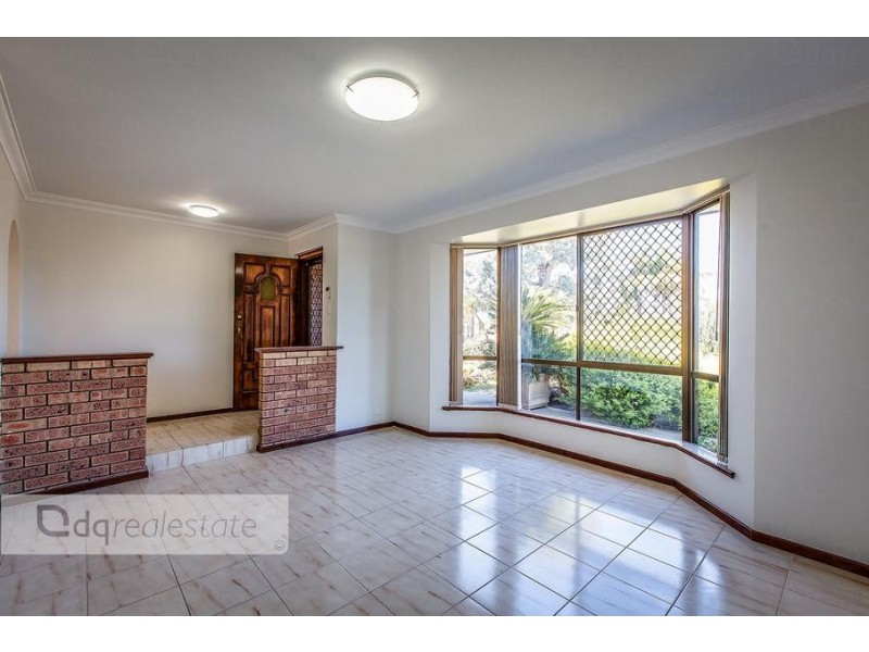 32 Ridgehaven Ramble, Ballajura WA 6066